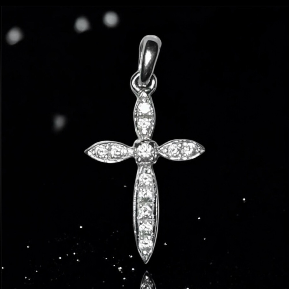 💞VINTAGE 14K White Gold Cross Pavé-Set Round Diamonds - Pendant Only - Picture 5 of 5
